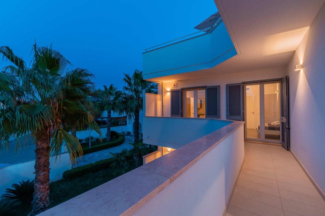 Peninsula Apartments Porto Cesareo Exterior foto